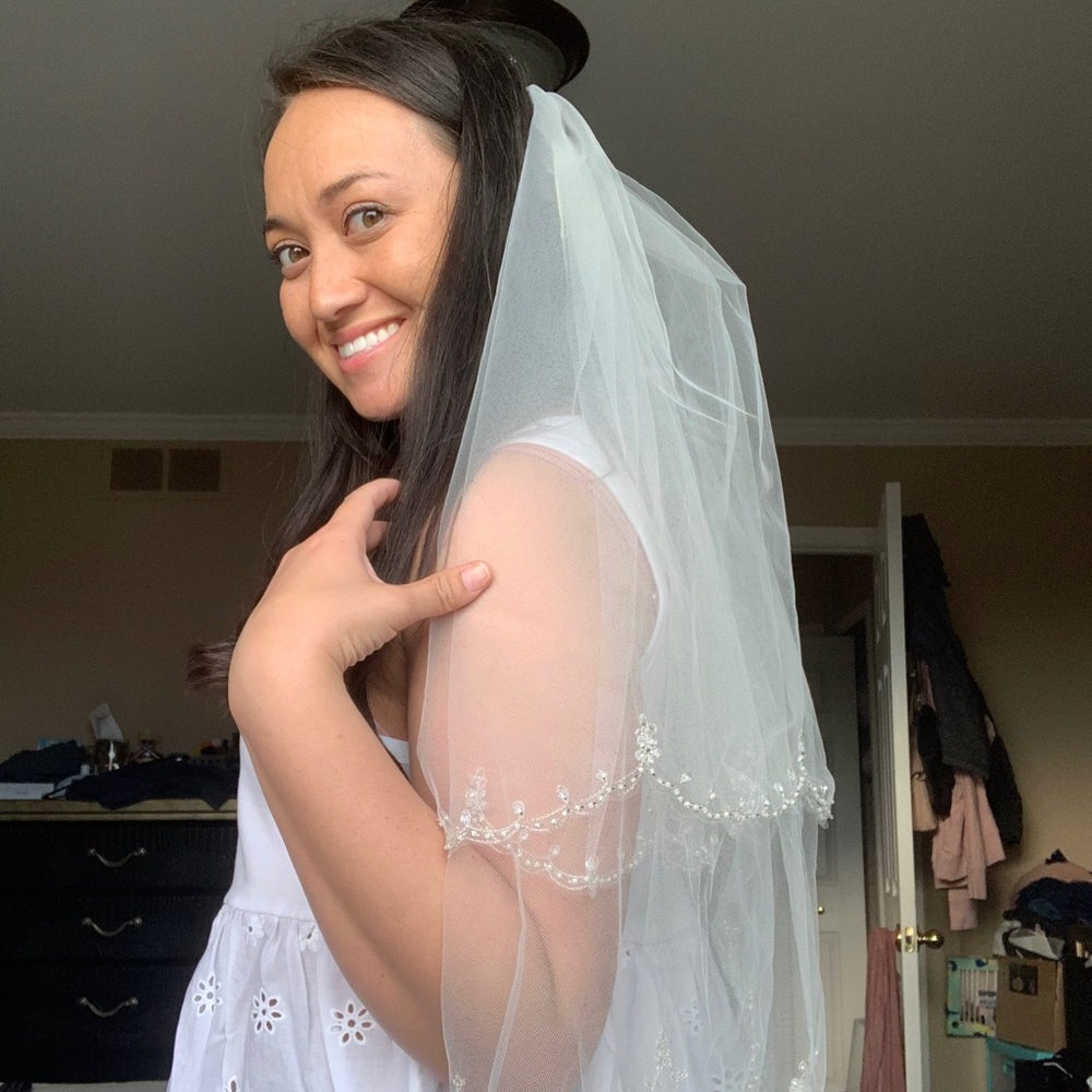 NWT Ansonia Bridal Veil